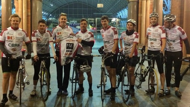 Hotel experts cycling from London to Manchester for AHC 2015