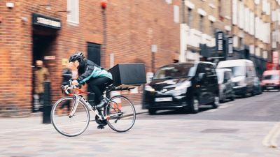 Deliveroo: employing riders could add £1 per delivery