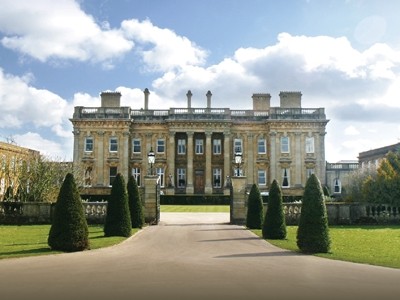 Firoka Group's Heythrop Park in Oxfordshire will be operated by De Vere Venues following the signing of a new franchise agreement 