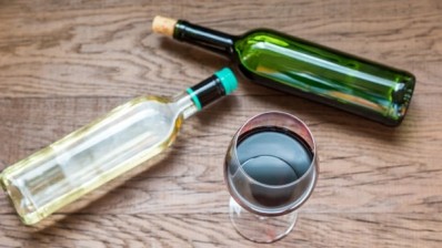 Although wine is the preferred choice for drinkers in most restaurants, sales are still declining across the on-trade found the WSTA report