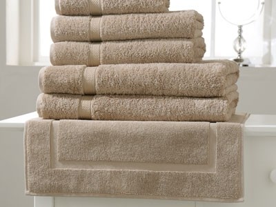 Richard Haworth's new header bar will ensure that towels look newer for longer, increasing the life span of the towel