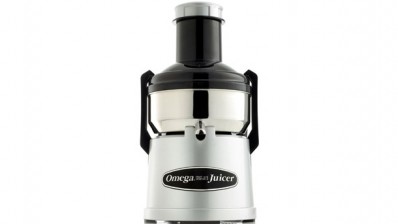 The Omega Megamouth Juicer can accommodate larger portions of fruit for juicing