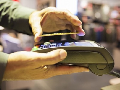 Pubs and bars witness steep rise in contactless spend