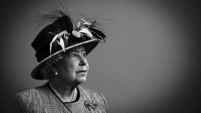 Operators take individual approaches to mark Queen Elizabeth II funeral