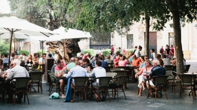 Hospitality venues given greater flexibility to provide more outdoor space for diners