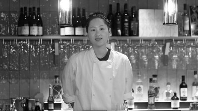 Tes Ryu sushi counter head chef at Alexis Gauthier’s vegan restaurant 123V