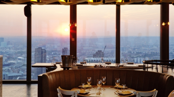 Duck-&-Waffle-sunset-view