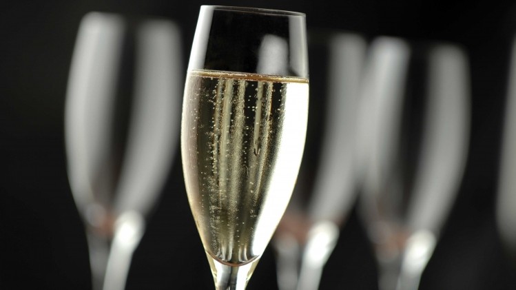 On-trade: Champagne and sparkling wine in volume growth