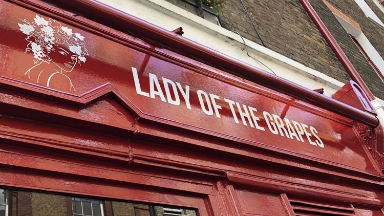 Lady of the Grapes bar female winemakers