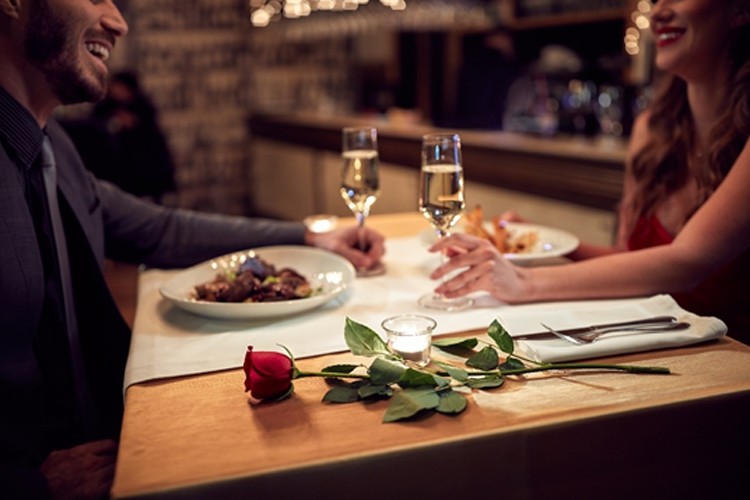 5 top tips on how to successfully manage bookings this Valentine’s Day