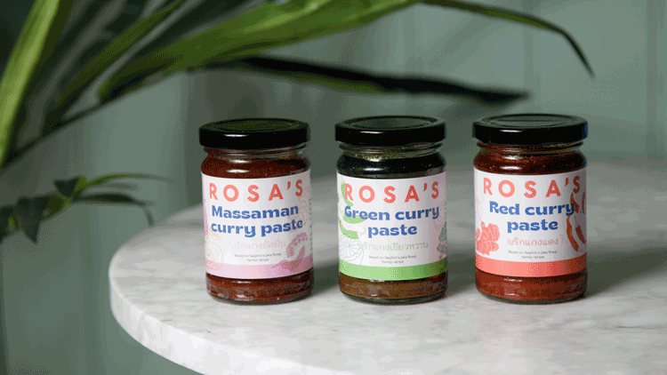 Rosa’s Thai launches range of branded sauces and pastes