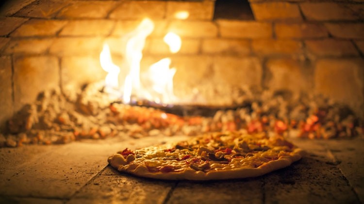 The hearth of least resistance; what to consider when choosing a pizza oven