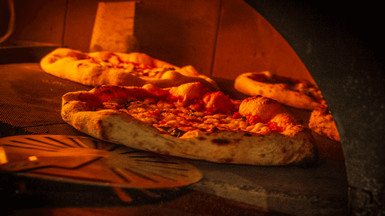Neapolitan pizza brand Mozza to make its England debut in Leeds