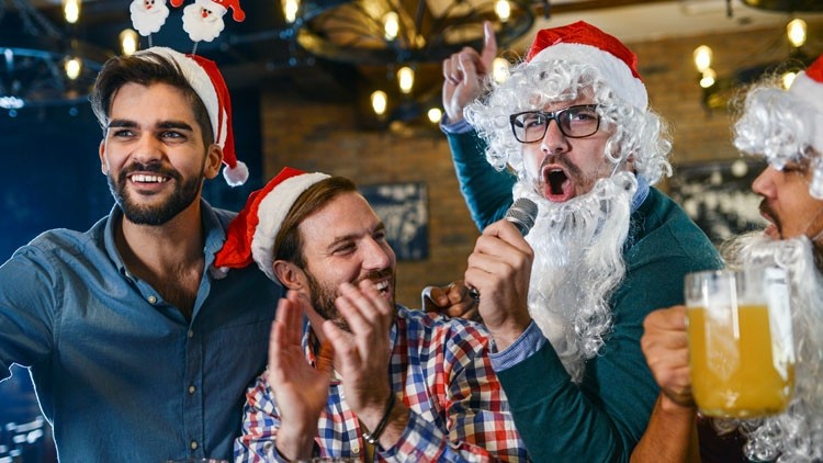 Pubs face Christmas party bookings slump