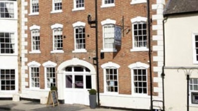 Brakspear boosts managed pub estate with Grade II listed George Hotel