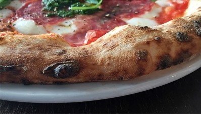Pizza’s leopard spots won’t become endangered by acrylamide rules
