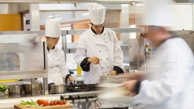 One in 10 hospitality workers may leave UK due to Brexit