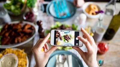 How can restaurants attract more millennial diners?
