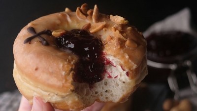 Crosstown Doughnuts to expand footprint via ‘dark retail’ model