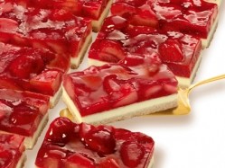 German frozen cake manufacturer Erlenbacher has introduced two new products to its Backhits range of tray-baked delicacies including a strawberry cheesecake flavour slice