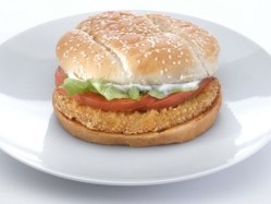 Poultry foodservice supplier Plusfood has relaunched its chicken steaks and chicken nuggets with a new recipe