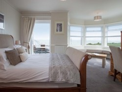 The Botany Bay’s 30 ensuite rooms have all been refurbished using natural sand and blue-green colours