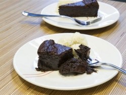 The Chocolate Amore flour-less chocolate cake is one of the gluten-free dishes available at ASK Italian which now has NGCI accreditation from Coeliac UK