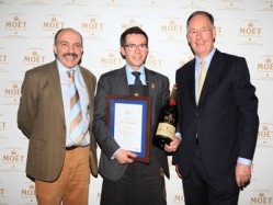 Jan Konetzki (centre) received last night's award from chairman of the judges, Gerard Basset (left) and Academy of Food & Wine Service chairman Nick Scade (right)