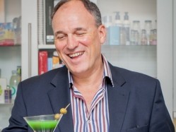 Expert flavour maker Steve Pearce kicks off his 2014 Chemistry of Cocktails lecture tour this month